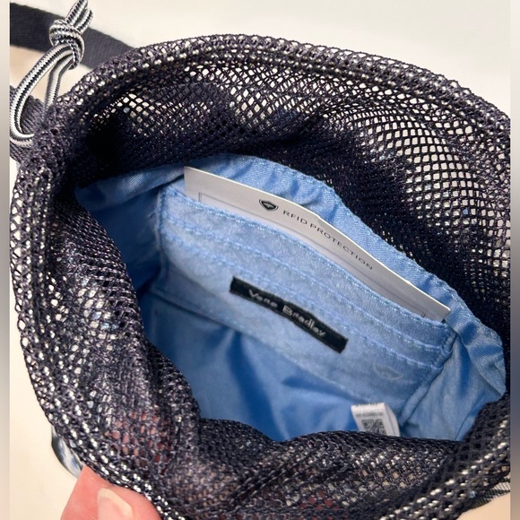 VERA BRADLEY Crossbody Water Bottle Bag w/Card Holder NWT - Picture 4 of 6